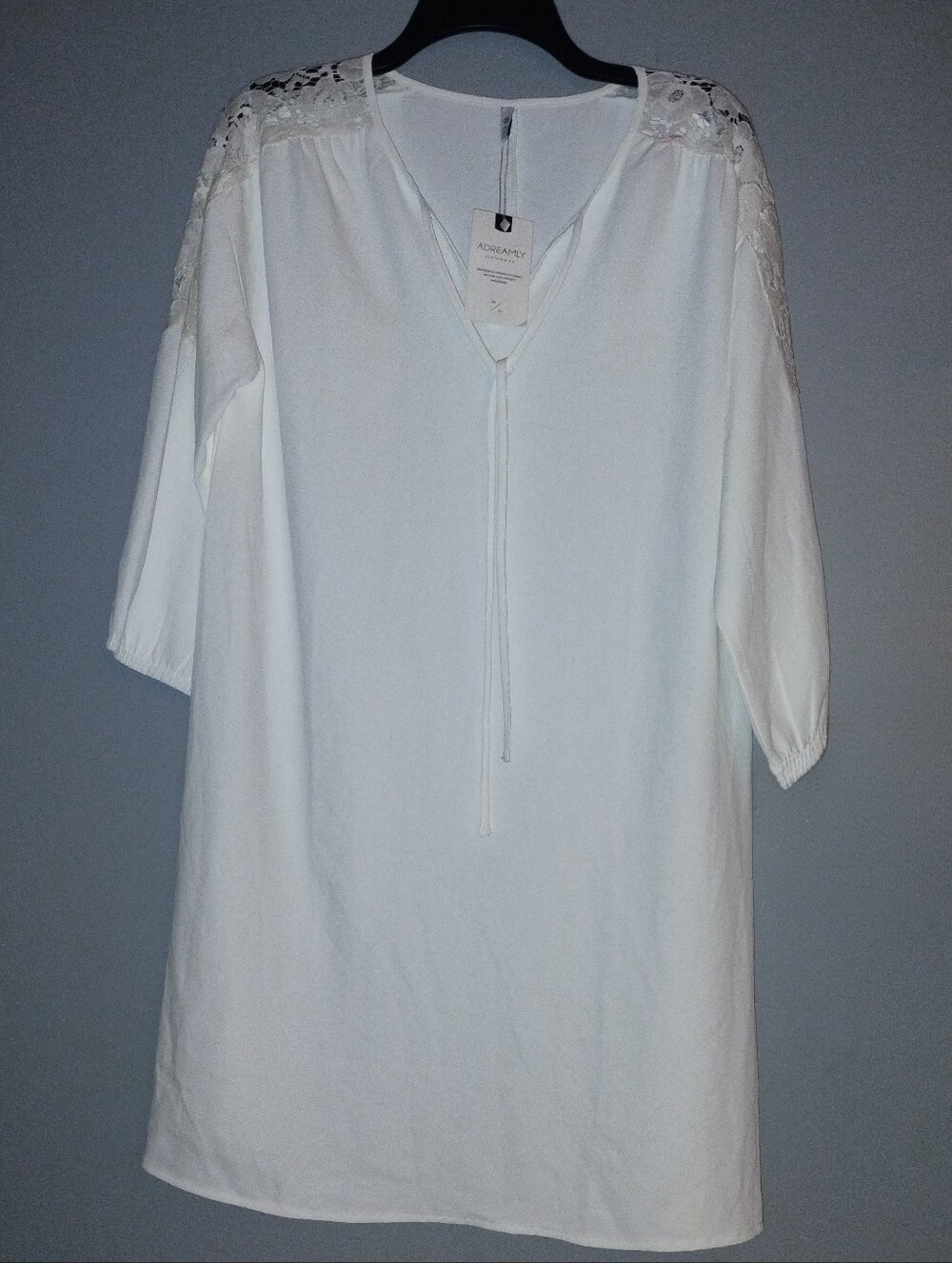 Adrianna Papell White Lace-Shoulder Tunic